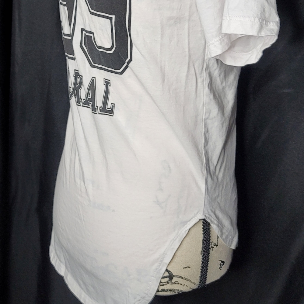High Low Tee - Picture 5 of 7